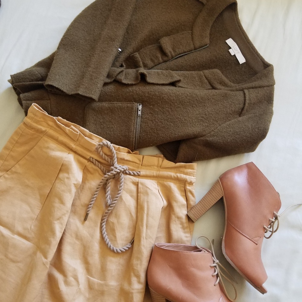 LOFT Mustard Tie Waist A Line Skirt